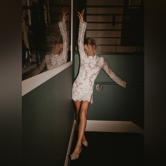 Stone Cold Fox Allure Dress - Picture 1 of 5